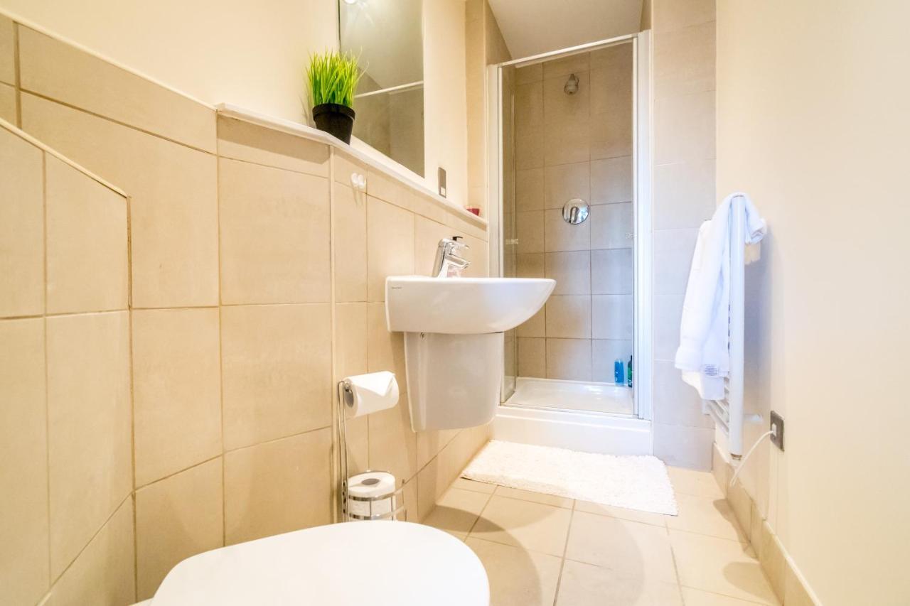 Spacious City 2 Bed, 2 Bath, Free Parking & Wifi Sheffield Ngoại thất bức ảnh